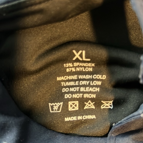 Fearless Sports Bra MT SCULPT Navy blue & black XL criss cross back Maven Thread - Picture 5 of 7